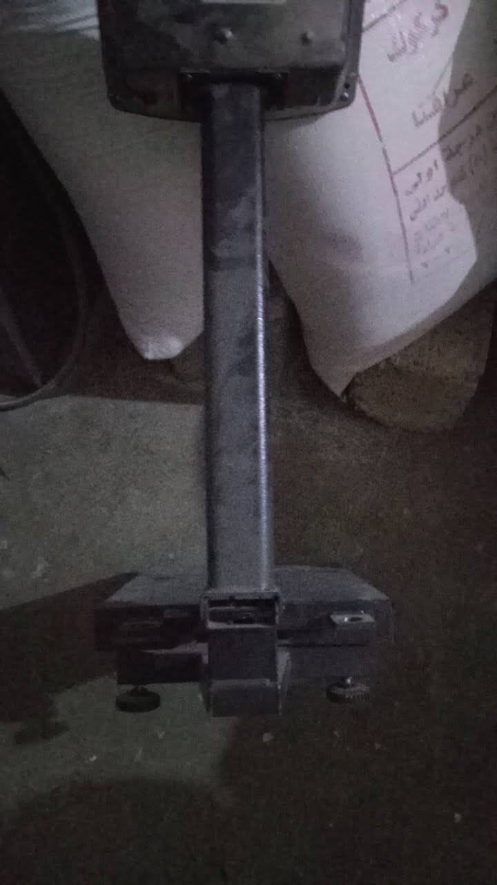 ميزان للبيع شغال كامل اي عيب مابي سعر 50الف متواجد على واتساب ***********مكاني كركوك
