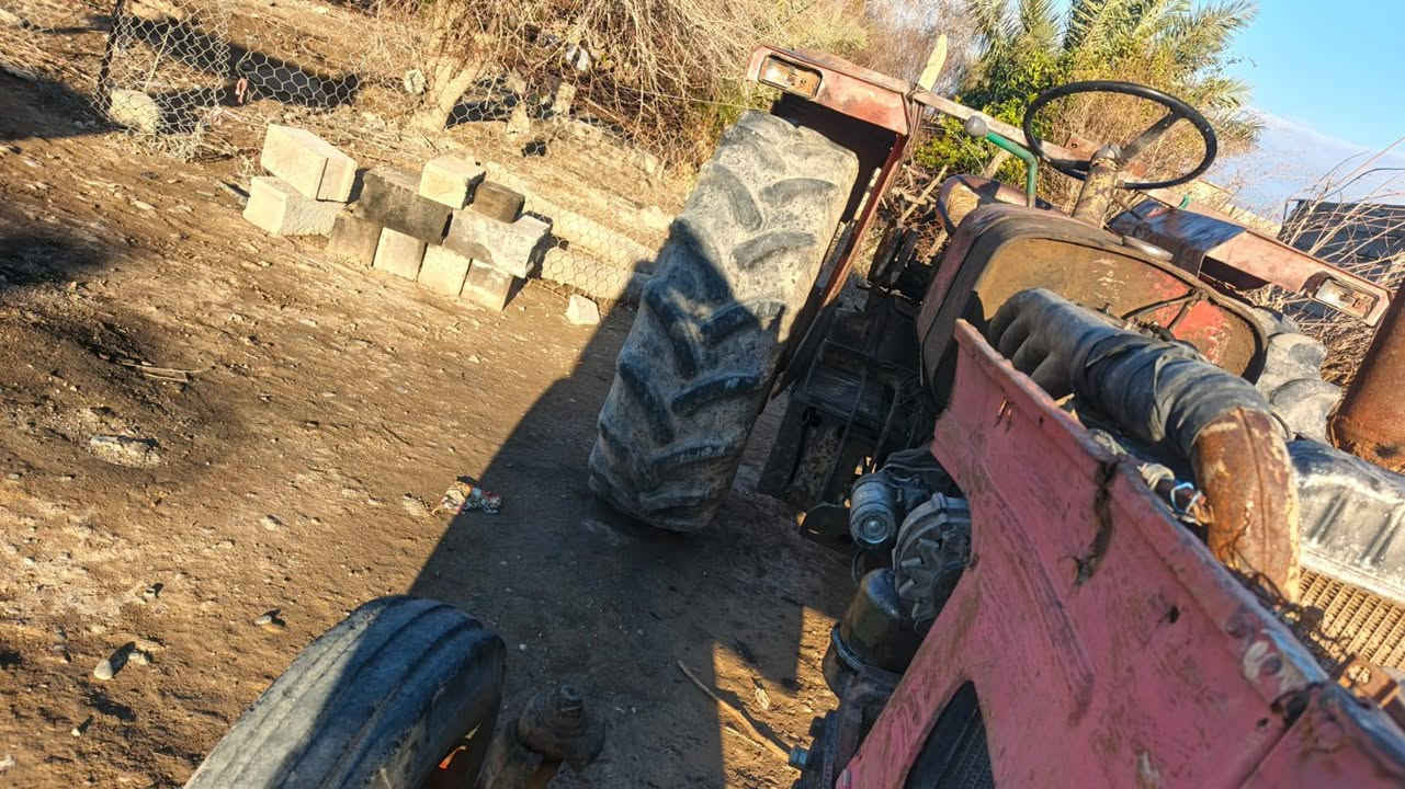 السلام عليكم 
مكلف بالنشر 
يوجد تركتر عنتر للبيع موديل 70 شغال شرط سلف مع ستيرن باور محرك نضيف
 العنوان قضاء الحويجة ناحية العباسي قريه غريب 
للأستفسار الاتصال على الرقم ‏‪***********‬‏
