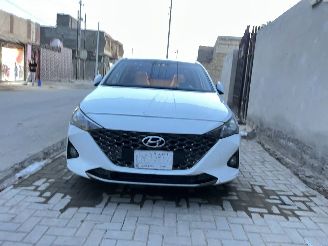 سلام عليكم
سياره اكسنت  2023 خليجي محرك 1600 سياره مطلوب اللمصرف استقطاع ماستر مقترض وكفيل نفس البيت سياره جديده فول موصفات كفاله عامه بيه ملاحظات بسيطه سياره جديده ع ايد وحده   متعهدلك بالوكاله وحد عشره شكد متريد السعر125 بيع او مراوس  حسب القناعه  ***********
