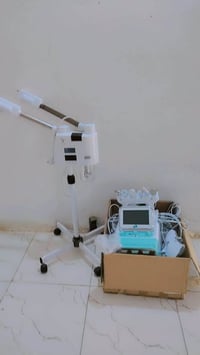 للبيع • صالون تجميل