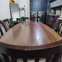 ميز طعام للبيع سعره 110الف بي مجال بسيط رقمي 07738322938