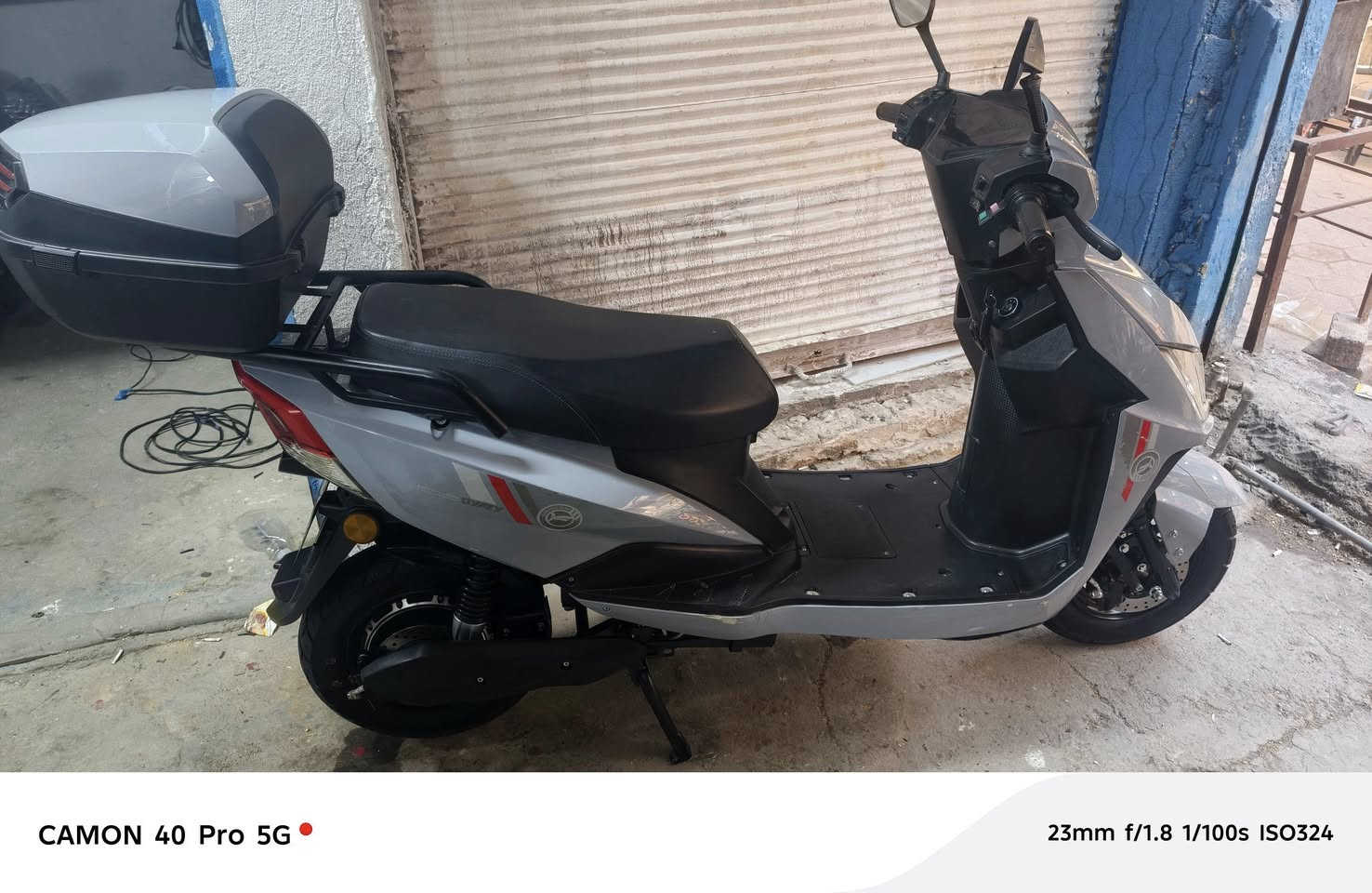 للبيع باسكل شحن 6 بطاريات فول عل فحص السعر 500 المكان التيميم الرقم *********** وتحياتي للجميع
