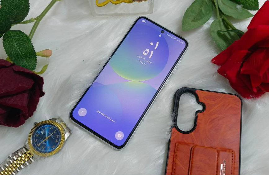 🔥 Samsung A36 5g - جديد جديد 🔥
للبيع سامسونج A36 5G لون أبيض ملكي 🤍

جهاز راقي جداً بحالة الوكالة حرفياً — استخدام فقط 43 يوم وما بيه شخط لو بكد شعره 

• ظهر زجاج مع فريم ألمنيوم فاخر

• كاميرات راقية تصور 4K / 30fps

• سماعات ستيريو صوت قوي ونقي

• بصمة داخل الشاشة

• شاشة Super AMOLED بحجم رائع وتردد 120Hz

• بطارية 5000mAh مع شحن سريع 45W

• معالج Snapdragon 6 Gen 3 (أقوى معالج حالياً بفئة A)

• ذاكرة 256GB

📦 الملحقات:

لاسق شاشة + كفر جلد مبطن ماركة Liyebold

💰 السعر الجديد بالسوگ: 385 ألف
🔥 السعر عندي: 285 ألف فقط
يعني توفر 100 ألف دينار تقريباً!

🚚 توصيل متوفر لكل محافظات العراق

📍 العنوان: ذي قار – قضاء النصر
📞 للتواصل: ***********
أو مراسلة على الخاص.

⚡ جهاز نظيف جداً، اللي يدور على جهاز شبه جديد بسعر أقل من السوگ لا يضيع الفرصة.
