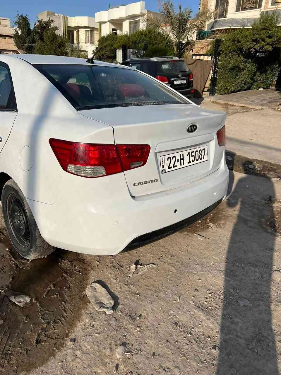 السلام عليكم للبيع كيا سيراتو موديل 10 رقم أربيل دولي هزه جديده //// السعر 85   هاتف ***********
