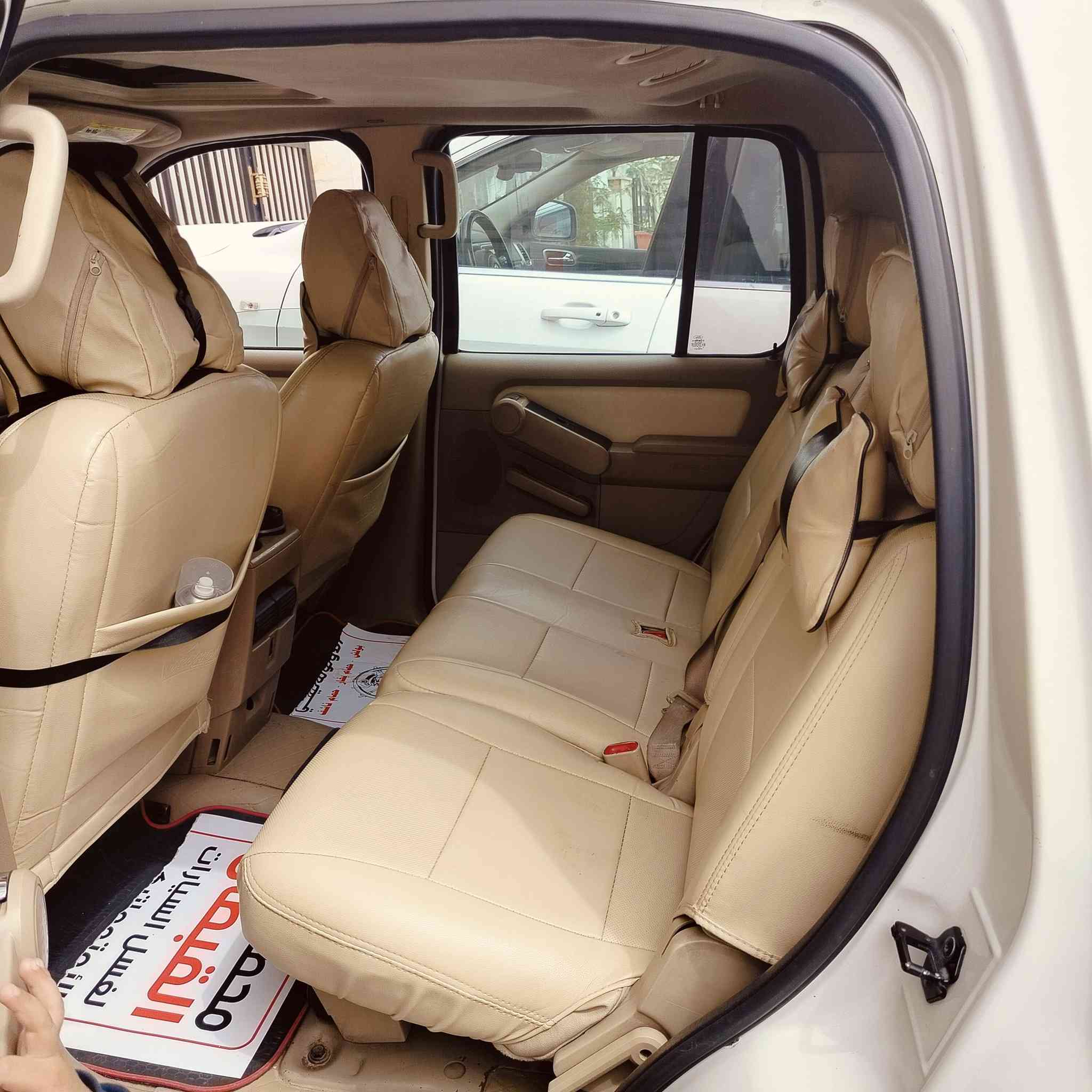 السلام عليكم
سياره فورد اكسبلور .بدون حادث بدون بارد جديده 
كير محرك جديد وارد يابان بور جديد
عقل جديد ضفيره جديده  شاشه اندويد
مدعومه .كشن كهربائي  تدفئه كشنات تبريد شغال  4ويل درايف سلايد روف 
تحكم سترين بلكات جديده تخم واير جديد سياره كامله وجاهزه
السعر 122 وبيه مجال بسيط 
تلفون 📱 ***********
مكان السياره بغداد رقم اربيل
