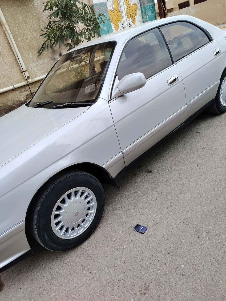 السلام عليكم..
هاي كل تفاصيلهه  الشراي يتصل مامتواجد ع نت
تويوتا كراون / بطه
موديل /1994
رقم واسط مشروع وطني بأسمي
مكفوله من الاصوليات والعيب الشرعي
كير ومكينه 2500 جدد
حداديه ..ربل قماره..تخم تاير جدد
تبريد وي السويج  ثلج
كهربائيات كلهه جاهزه
غرفه جديده
مصبوغه  عام بسبب الجراد
مكفوله من الضربه القويه
ملاحظه/السياره ع ايد وحده من 2011 ع بلاد من جانت فحص مؤقت  يعني استخدام شخصي جديده وناعمه كلش  السياره مال جناي
السعـــر /58$
العنـــوان / واســـــط
***********     /    ***********
