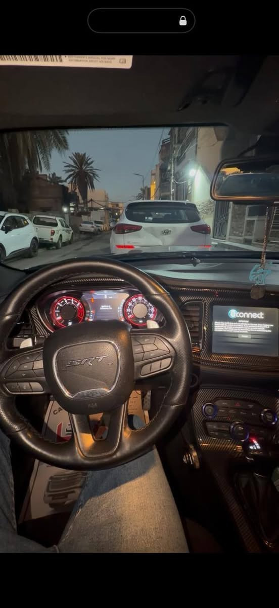 جالنجر 2023 R/T لون مميز بحري
سياره ماشيه 17mi
مواصفاته فتحه تدفئه ستيرن وكشن حساسات خلفيه سوبر تراك باك عليه دبات كورسه ريمونت صوت كلش حلو ودواخل كاربون واضافات هوايه بعد السياره كلش حلوه وناصبه ومميزه بلشارع حادثه جاملغ وبنيد وبيه ملاحظات بسيطه 
مكاني بغداد الاعظميه 
***********
