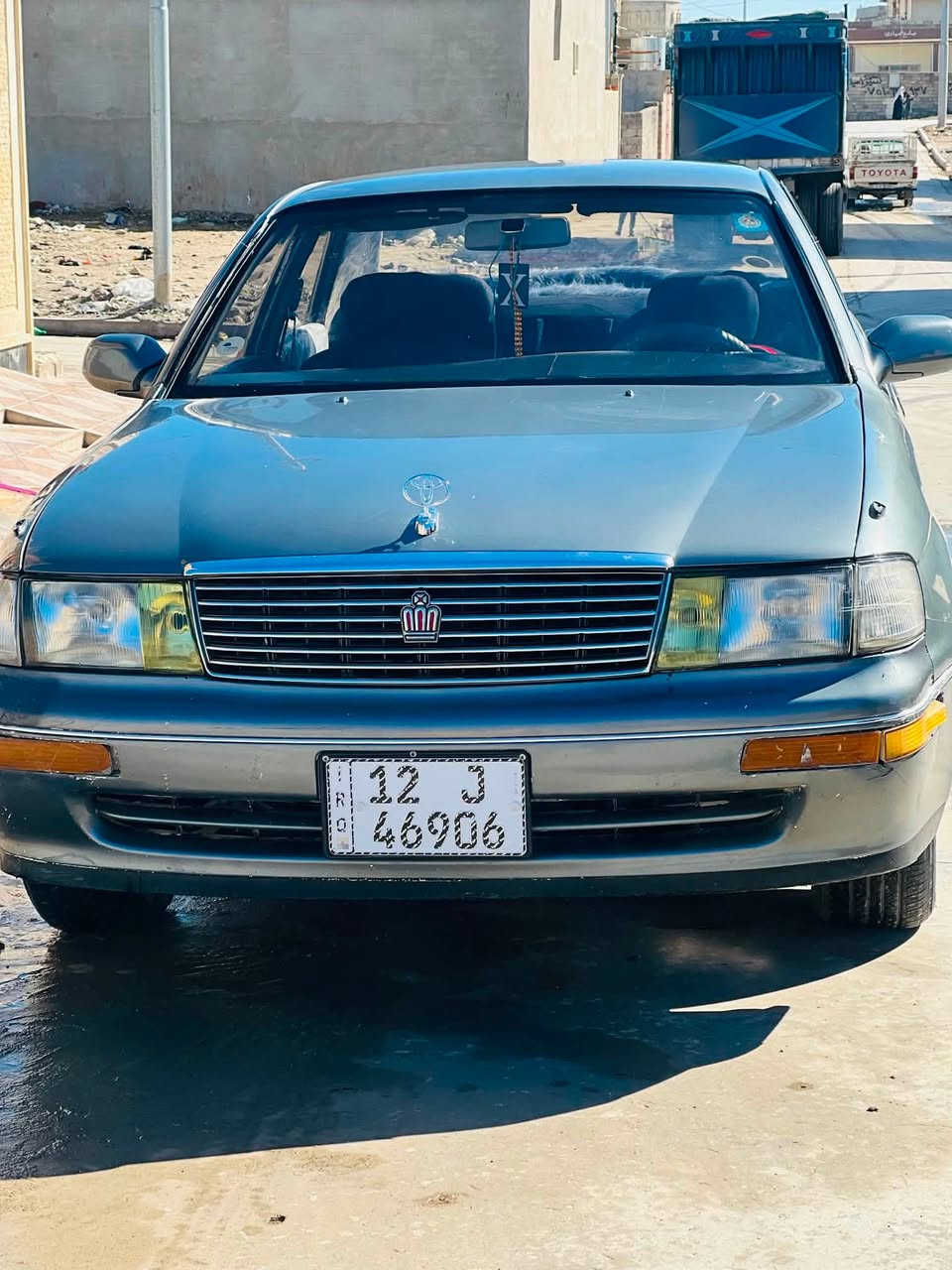 السلام عليكم سياره بطه للبيع  مديل 92  رقم نينوى دولي شرط التحويل مكفوله من كص ونقل جثه وهزه جديده السعر 43 وبيها مجال ***********
