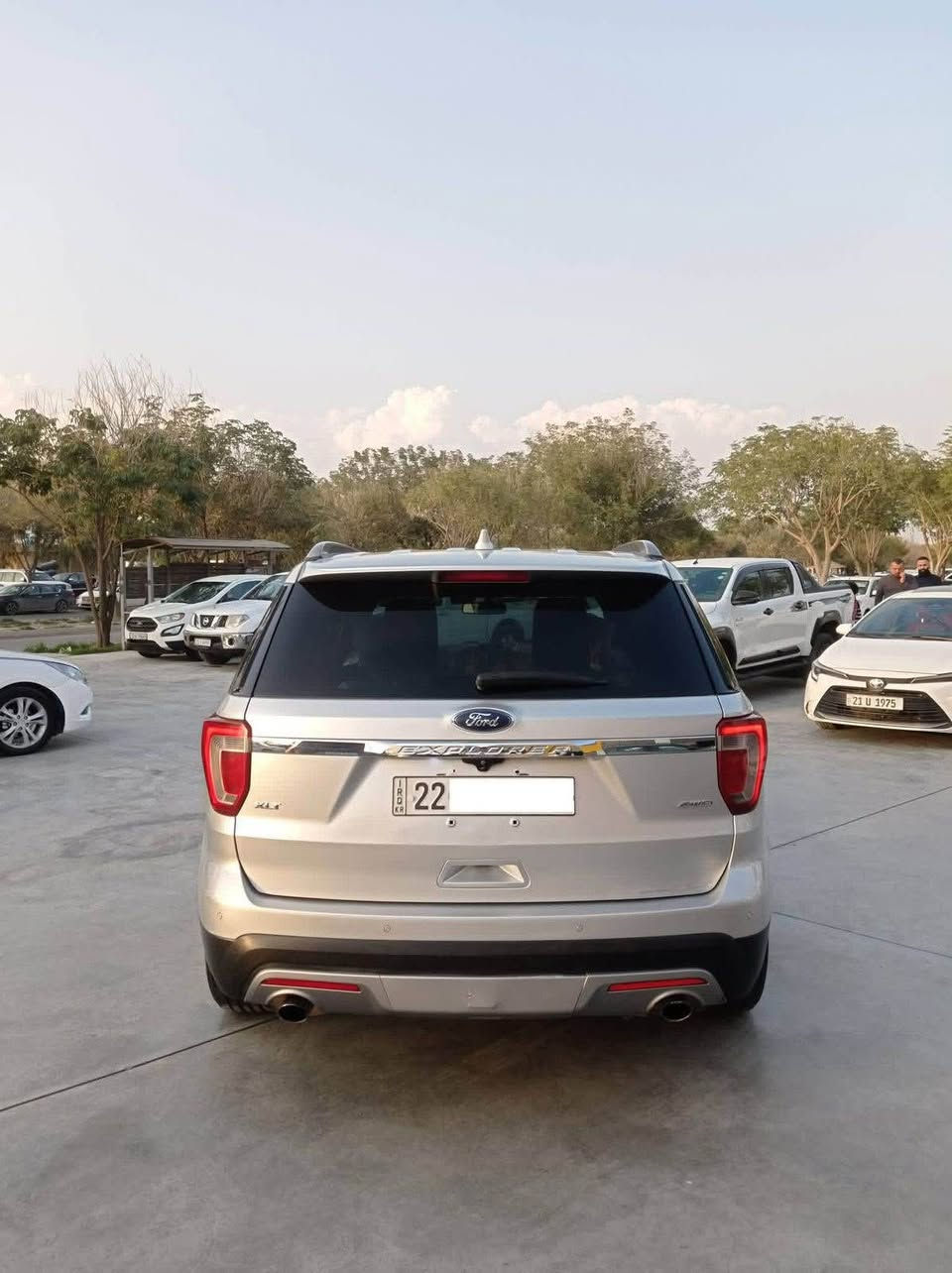 FORD EXPLORER 2017

بِسْمِ اللهِ الرَّحْمَنِ الرَّحِيْم 
 

فورد اكسبلور موديل ٢٠١٧ وارد امريكي ثلاث قطع صبغ بدون دواخل بجم کبس خلفي كبس ماشي ( 150 ) ألف ميل محرك ممفتوح رقم اربيل سنوية و هزة جديد حتى (٢٠٢٩) سيارة جاهزة و بدون نقص .

المحرك : ٦سلندر - حجم : ٣٥٠٠ - قوة : ٢٩٠ حصان 🐎 .

ملاحظة ⛔: بيهه سيستم غاز إيطالي .

مواصفات (4WD + XLT )

١-دبل اكسل 

٢-٧راكب 

٣-لایت زنون 

٤-حاسة

٥-لايت أوتو 

٦-تبريد ثلج 3 قطع 

٧-قفل تلقائي 

٨-فوليوم

٩-جام أوتو 

١٠-بصمة

١١-٤مود قيادة 

١٢-تحدید سورعة

١٣-كشن كهرباء

١٤-مراية هيتر 

١٥-بگلايت ليد 

١٦-كاميرا

١٧-گير شفط 

١٨-فتح تلقائي

١٩-كود أبواب 

٢٠-لايت ليد 

٢١-صندوق كهرباء 

٢٢-ابواب بصمة

٢٣-مكان هوك 

٢٤-كير ماوس 

٢٥-مسجل شاشة

٢٦-گيچ اليكتروني

٢٧-مود TOW

٢٨-ثلاث شاشة 

٢٩-اشاير بل امراية 

٣٠-شغال .

مكان : البصره 

سعر : ( ١٤٥ ) ورقة 💸 

رقم تلفون : 

       واتساب 

          📥

***********
*********** البصرة, العراق
