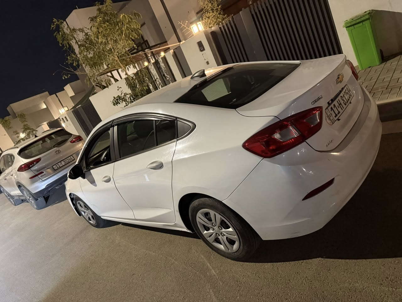 السلام عليكم
شوفرليت كروز موديل 2018 
رقم بغداد 
حادثها جاملغ وشوية من البنيد

مكانها مجمع بدور بغداد
سعرها 90 ورقة وبيها مجال بسيط

+964 781 055 4445
للاستفسار اكثر التواصل وية الرقم


**إذا كنت صاحب هذا الإعلان وتريد حذفه لأي سبب، رجاءا أرسل رسالة إلى الدعم الفني**