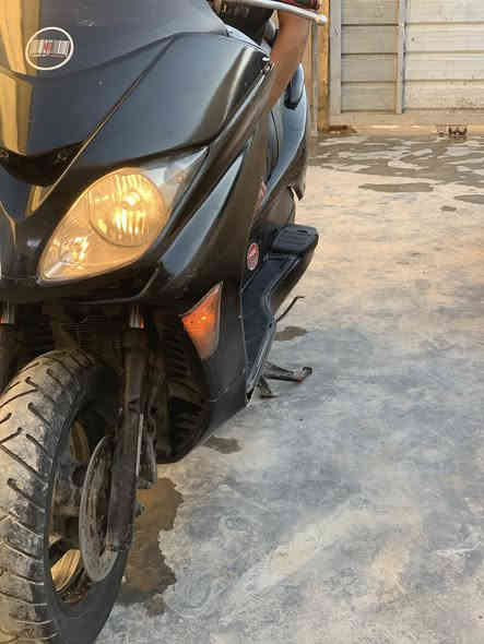 سلام عليكم فورزه 08
دراجه حلوه و نضيفه محرك ما مفتوح 
رايدها 600 مكاني بغداد مرور التاجي 
***********
