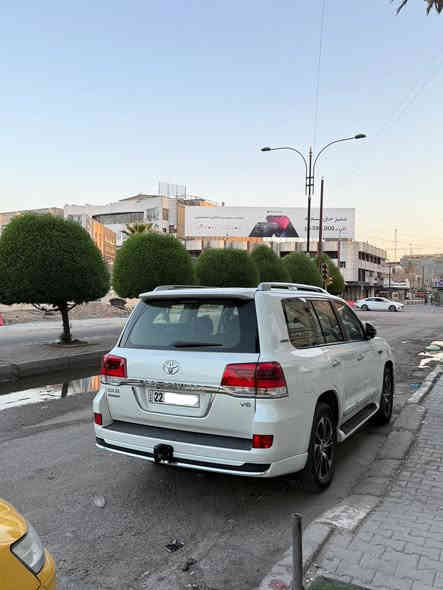 لاندكروز 2021 كراند تورنك فول 1/1 باب اول 
GXR v6 4000 المرغوب 
السعر 585 ورقة وبيها مجال 

بحرينية داخل قرميدي  وصاج  خشب حقيقي ماشية 66 الف كيلو 

السياره مكفوله من الصبغ حتى الدعاميات 
بيها مكان صغير بارد ورصعات ثنين مسحوبات 

عداد السرعة ( دجتل ) ليزري 3 أنماط قيادة مختلفة 

5 كامرات 360 درجة 

8 ايرباك 

داخل جلد قرميدي اصلي وخشب 

دبل كشن كهرباء 

كشن السائق 3 حركات

دبل ماوس  وماوس 3 مال كاميرات 

تشغيل عن بعد 

ثلاجة 

فول تحكم استيرن 

3 شاشات 

شاشه اصليه 

الباب الخلفي كهرباء دبل جكگ 

بصمه تشغيل دبل بصمة

 مري شفط اوتو وترحيب واشاير لكزز بلاد 

هوك خلفي 

حساس امامي خلفي 

زراك لايت ولايت زنون 

مراية كهرباء وبوصلة وتعزل الضوء 

تخم تايرات جديد 

رقمها اربيل باسمي شخصيا 

مكان السياره بغداد المنصور 

السيارة صيانة كامل وكل الدهن يم الحسام 

رقمي للاستفسار: ***********  اثير 
م. إبراهيم
