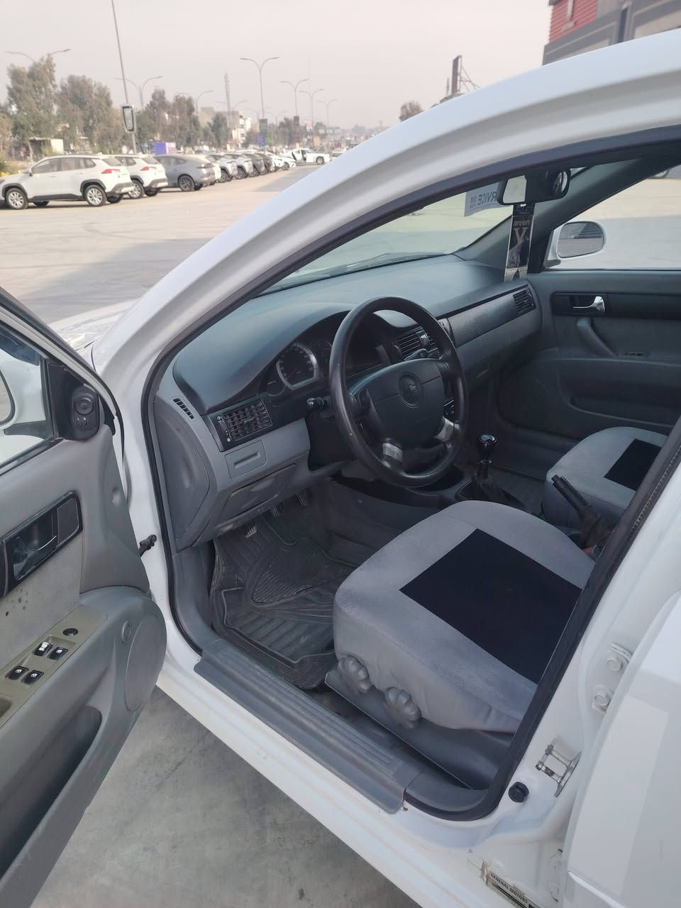 اوبترا 2011
بيها بوند و جاملغ صبغ
محرك نفخ كير عادي 
تستلمها. رقم نكليزي
السعر 78
***********
***********
