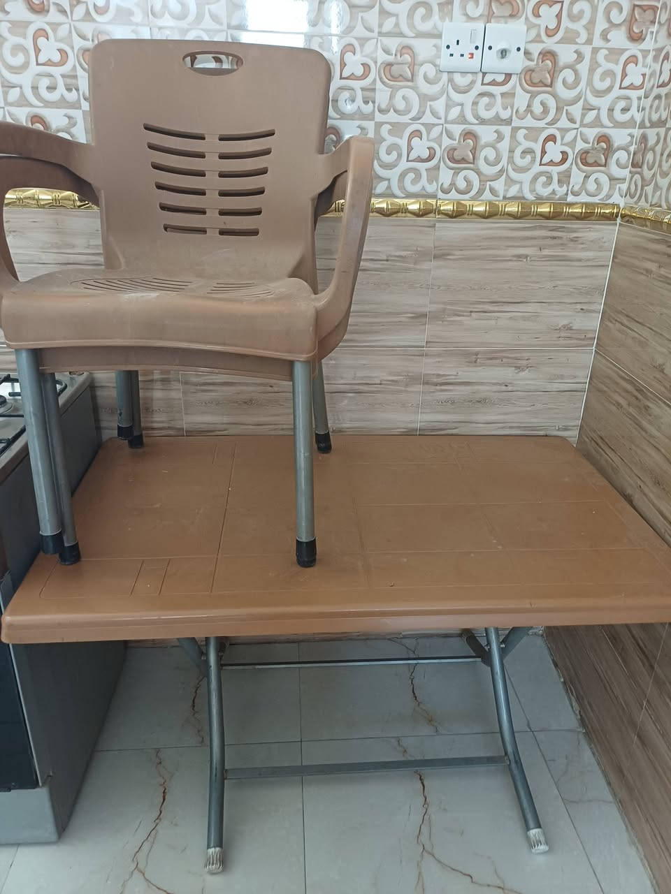 طباخ شغال وميزا طعام وكراسي 4 لبيع شراي يدخل خاص


**إذا كنت صاحب هذا الإعلان وتريد حذفه لأي سبب، رجاءا أرسل رسالة إلى الدعم الفني**