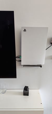 بلايستيشن 5 • جوستكين أصلي • الشطرة