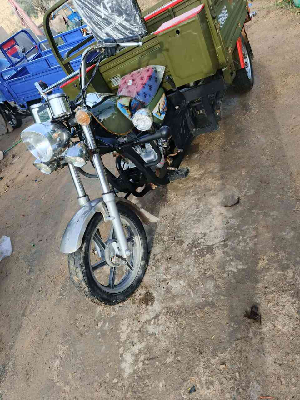 سلام عليكم ستوته للبيع موديل 2019رقم نكليزي جديد سنويه ل30كفاله عامه مداور مباشر مكينه شاصي كهربائيات كله شغاله سلف تيرات جوبلس جهزه عله اخر حبايه ركبه مكفوله من كلشي ستوته حلوه وسعره مناسب شراي يتصل مكانه ديوانيه حي العسكري ***********
