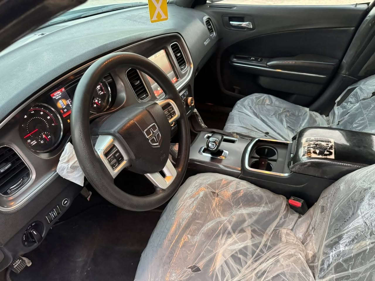 السلام عليكم / مو شراي لا يكسر بحلال الناس 
جارجر 2014  اصل بغداد بأسمي شخصيا / مكفوله من كص ولعيب شرعي

السعر 135 $ وبيهه مجال

الأتصال او  مراسله وتساب***********

محرك 3600

تو ويل

شاشة كبيرة

كير طياره

كشنات تدفئة تبريد

لايتات عدسة

بجم زنون

محدثه srt

ويل srt اصلي

سيارة حلوة وجاهزة مال جناي استخدام شخصي

سونارها مرفق مع الصور 

العنوان الديوانية / السدير
