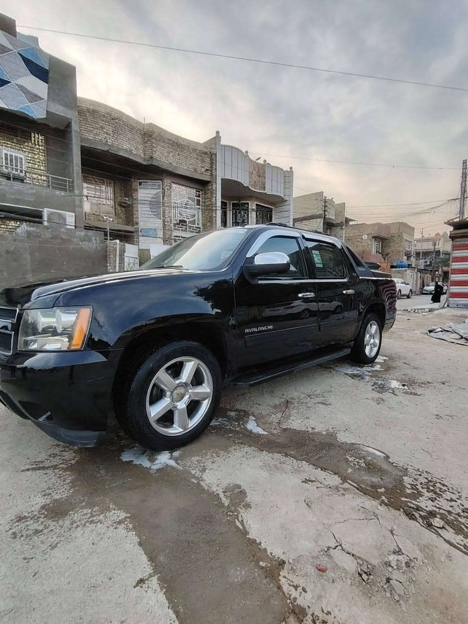 السلام عليكم من رخصة الادمن المحترم
بيكم تاهو أفلانج موديل 2012 وارد أمريكي رقم بغداد الدولي الجديد سنوية وهزة جديدة بأسمي تحويل ثاني يوم محرك 8سلند 5300 كلين تايتل بدون حادث مكفولة بدون صبغ ماشية 94 الف تحكم جهتين كشنات جلد هيتر تبريد

ثلج صدرأمامي وخلفي جديد تخم تاير جديد السعر ١٧٥

مكان السيارة بغداد ***********
