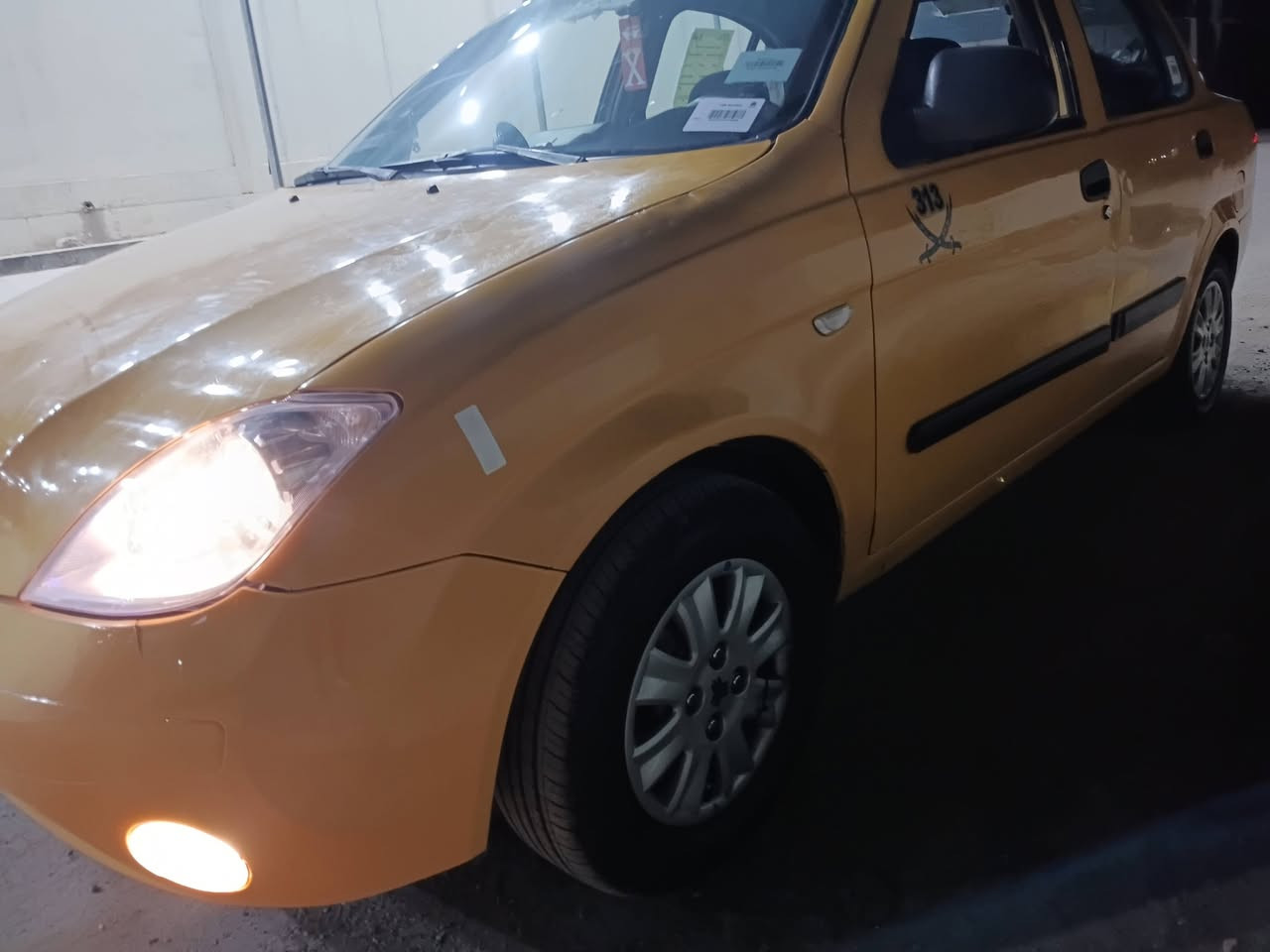 طيبة موديل ١٥ رقم نكليزي وهزة جديدة 
مصفرة هية وغرمات تبريد محرك كية خير من الله جدد كشرها شوفتك عينك بيها ملاحضات صبغ بدون ضربة لا تبديل سعر ٣٥ الهاتف ***********
