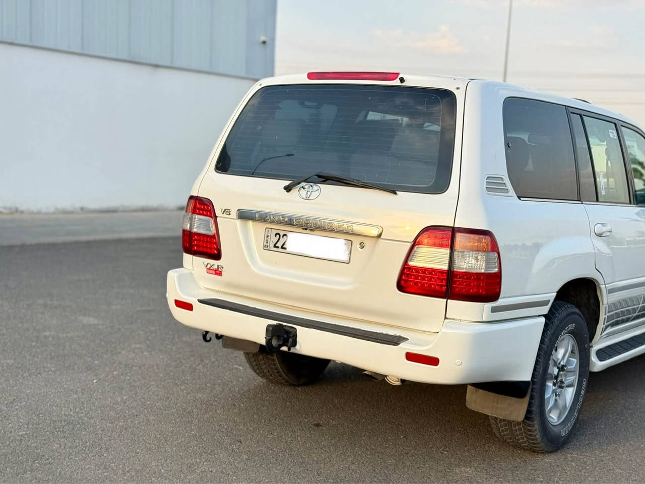 سەرەتا بەناوی خوداتۆیۆتا لاندکرۆزەر مۆدیل ٢٠٠٧ 
مواسفات ليگزز Vxr ی 8 پستۆن 
سەیارەکە قەپات قەپات مواسفاتى جه گ و وينجه 
سلاید ناوزەرد تۆماتیک دیفلۆک شاشە ليگزز سى  ریز کوشن ناو فۆرمیکا سەلاجەگيچ زينون  زۆر مواسفاتی تر سەیارەکە رەقەم یەک جوان و خاوێنە نمونەی جوان و خاوێنیە بى بوياغ بى ته عديل ته نها ٤ په نجه كارتيكى بچوكى هه يه  ماباقی هیچی پێوە نیە هيچ مواسه فاتيك نيه تياى نه بيت و ئيش نه كات فول فوله زۆر رێک و خاوێنە حسابى سفرى بوبكه گیر و مەکینە و اکسل بەشەرتە سه نه وى و ره قه مو ژينگه ى هه موى نوييه ره قه م هه وليره 
سعری 246  وەرەقە و مه جاليكى برايانه 
*********** 
vaibar +watsapp كويسينجاك, أربيل

