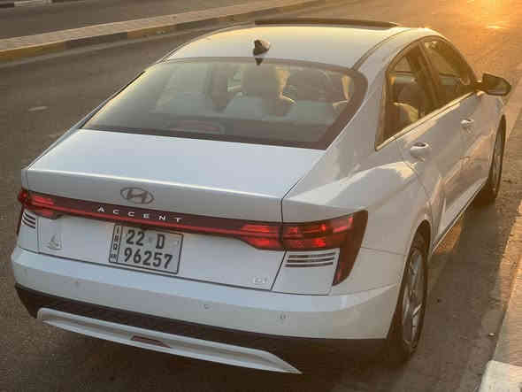 السلام عليكم اكسنت 24 ماشي 32 خليجي كفال السياره  السعر 152 الرقم***********
