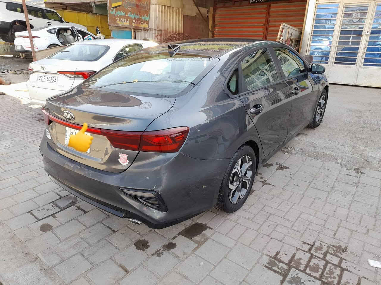 السلام عليكم  كيا فورتي موديل  2019  حادثه البابتين مال السياق ماشيه 55 ميل   السعر 130 وبيها مجال مكانه بغداد   للتواصل   ***********
