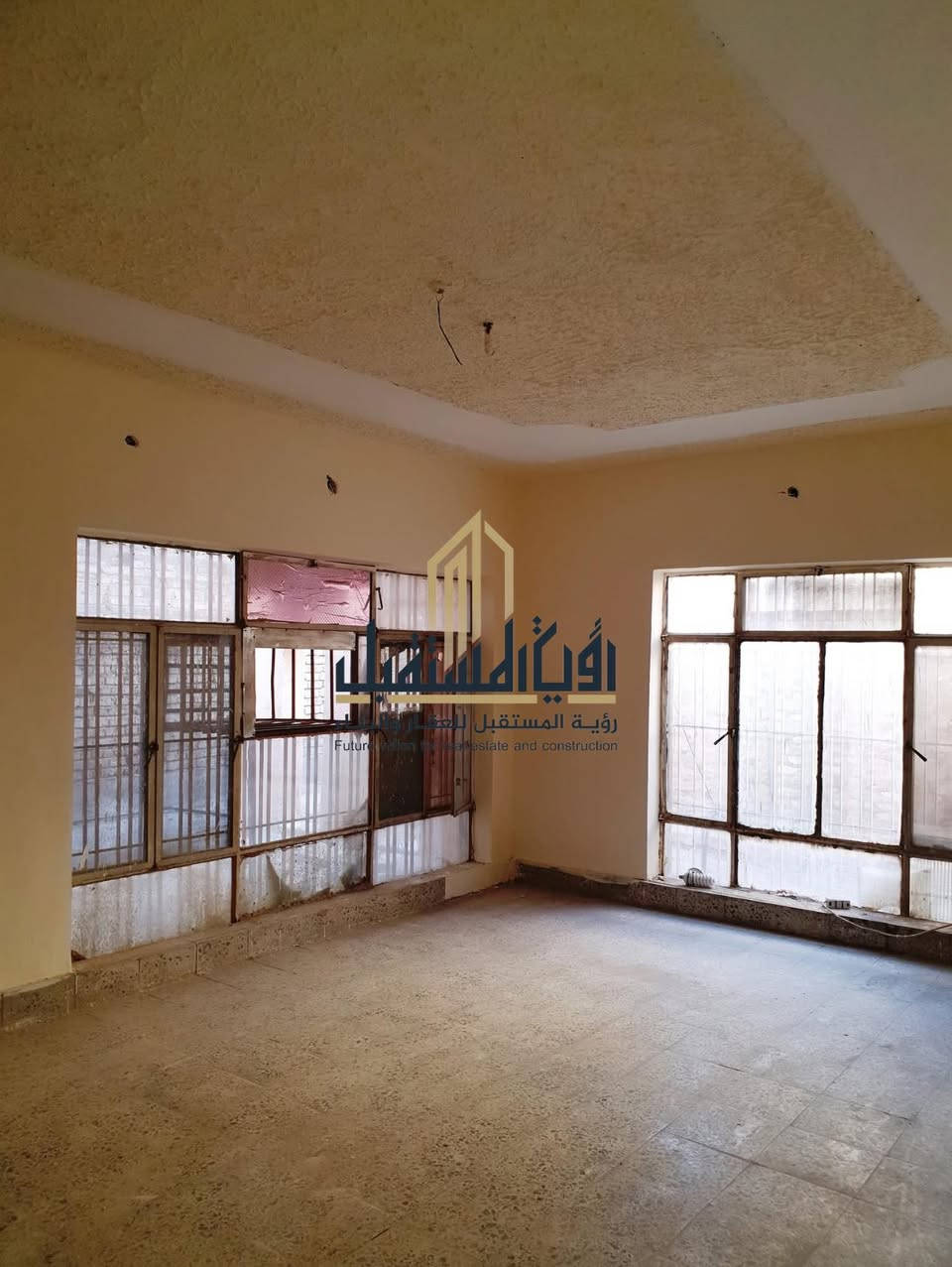 دار   للايجــــــٌار  
  

#آلمـــوقع  //  الكرامـــة خلـــف ماكســي مــول 

#المساحـــة // 300 م 

طابــقين    
 
#المحتويـــــات //

يحتوي على 5 غــرف  واستقبال  ومطبخ وهول ومجمع صحيات وكراج كبيـر  

🔻 سكنـــي او تجــاري 
  
___________________
#للاستفسار اكثر الأتصال آو واتساب:

***********

*********** 
____________________
🔻لمن يرغب في عرض عقاره للبيع أو للايجار طابو صرف او زراعي تجاري او سكني يرجى مراسلتنا
