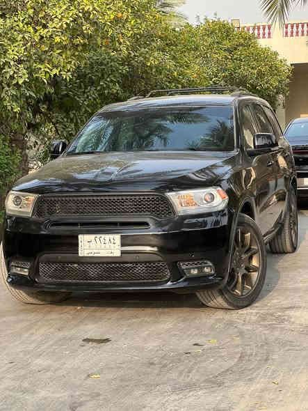 السلام عليكم 
(للبيع او المراوس بدورنكو احدث و انطي فرق  )دوج دورنگو 2017 GT مسجله ٢٠١٩ 
محرك (3600) ٦ سلندر 
رقم بغداد 
المواصفات 
بصمه
تشغيل عن بعد
تحكم ستيرن جهتين 
كشنات جلد
شفتات 
شاشه 
كامره دواره 
جنطه شفط كشنات ملكي منفصل 
ماشيه ١١٠ الف 
حادث السياره جاملغ خلفي الايمن و بنيد 
بدون ايرباك فقط ايرباك الكشن الخلفي 
السياره مابيها اي نقص 
مكان السياره بغداد السعر ٢٠٥ وبيها مجال 
‏***********
