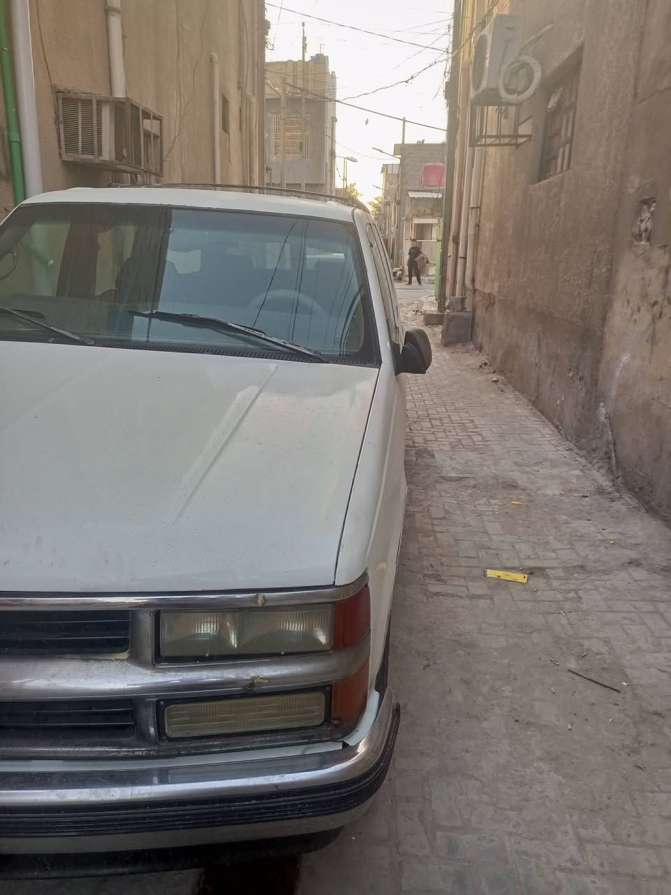 جمسي موديل 1999انبار مكاني بصرة السعر 30وبيها مجال واذا مراوس بسيارة زغيرة رقم الهاتف ***********
