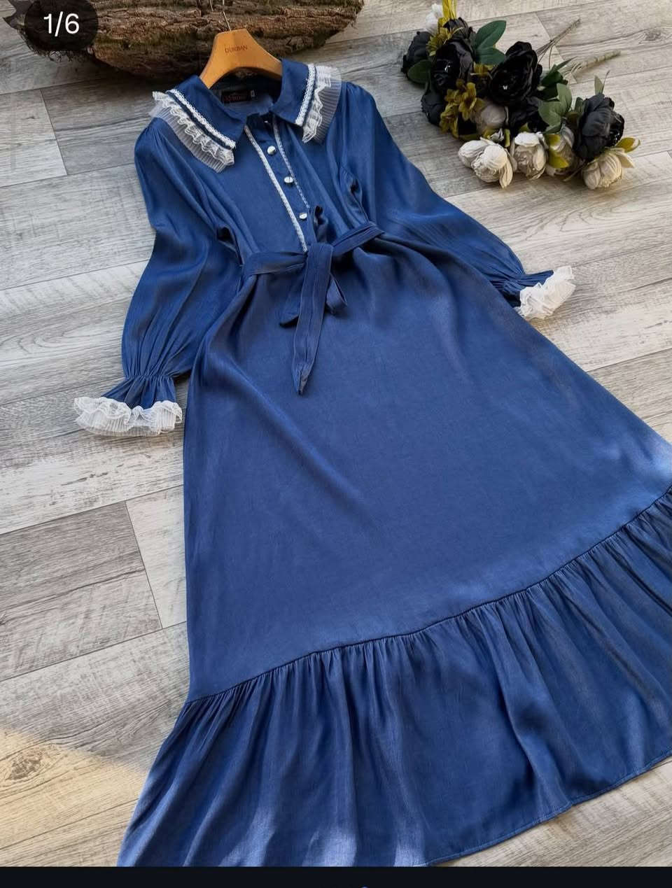 #جديدـرسوله٩٢
فستان طويل 
قياس ٣٨ال٤٨


**إذا كنت صاحب هذا الإعلان وتريد حذفه لأي سبب، رجاءا أرسل رسالة إلى الدعم الفني**