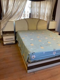 غرفة نوم تركي • أصلي • نظيف 99/100