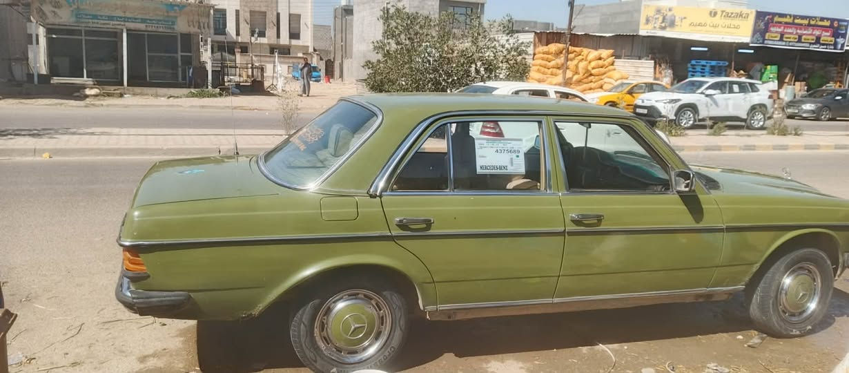 من رخصة الادمن المحترم 
مارسدس ابو جحيل 230 موديل1982
 محرك بلادي
رقم انكليزي ديالى 
السعر 65 نقد 
وابيع قسط بس بالقسط يختلف السعر حسب مقدمتك
تدفع مقدم والباقي ٣ اوراق بالشهر


**إذا كنت صاحب هذا الإعلان وتريد حذفه لأي سبب، رجاءا أرسل رسالة إلى الدعم الفني**