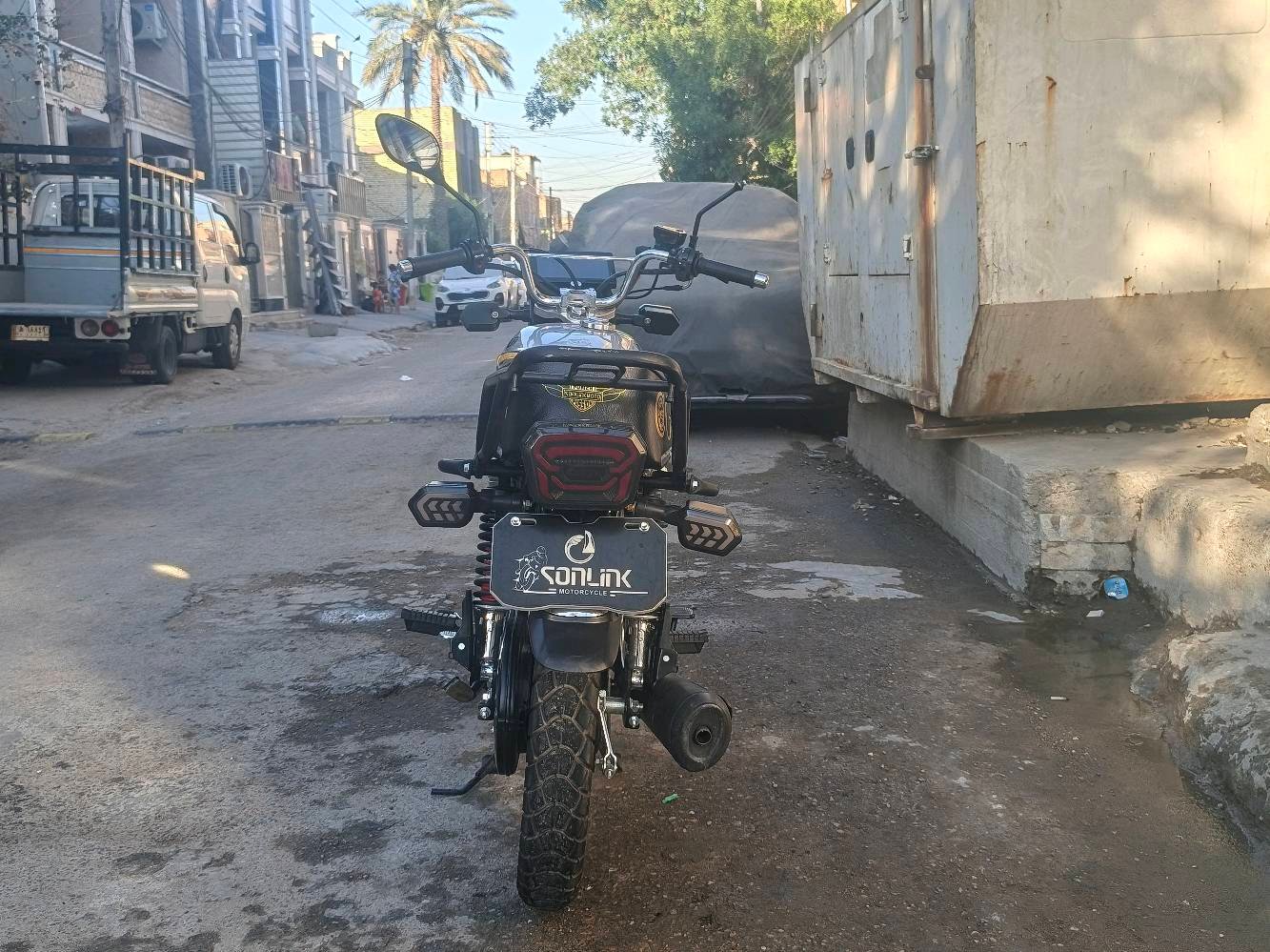 السلام عليكم
دراجه إيراني موديل ٢٦ 
محرك 200cc ضاغطة وزنجيل الدراجه ما ماشيه نضيفة نقص بس مرايات ويدة مال بريك امامي مكسورة إلي بل ستيرن جنت اديرلها دهن موتل والدراجه مكاتبة موجودة ***********