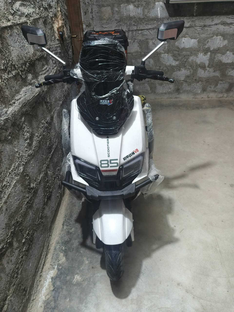 دراجه شحن موديل ٢٠٢٥ بشهر العاشر ٢٦ عشرة يعني ماكلك سته وعشرين ابيعلك خمسه وعشرين صفر كيلو متر ما متحركه خلاص اخذتهه من المعرض بل قصط بس اريد ابع عندي ضرف والله وكرر ما ماشيه خلاص الشراي يخابر ويدلل مكاني بغداد طارميه السعر ١١٥٠ وبيهه مجال بسيط رقمي *********** بي واتساب ***********
