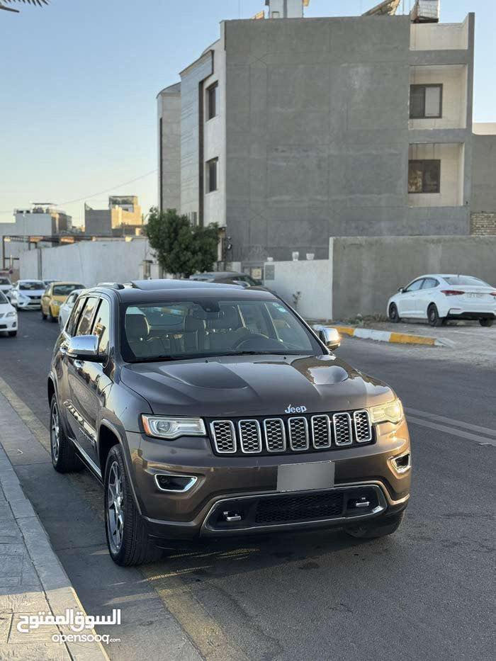 ارخص . جيب بغداد وياه رقم مميز هم
السلام عليكم. جيب أفر لاند مكينه ٨ سلندر . موديل ٢٠٢١

رقم بغداد بسمي . فول مواصفات الخير مواصفات افرلاند

معروفه . ماشيه ٤٠ ميل . الحادث سيارت جاملغ بنيد

فقط . السعر ٢٣٠ ورقه وبيها مجال . رقم تليفون ***********
