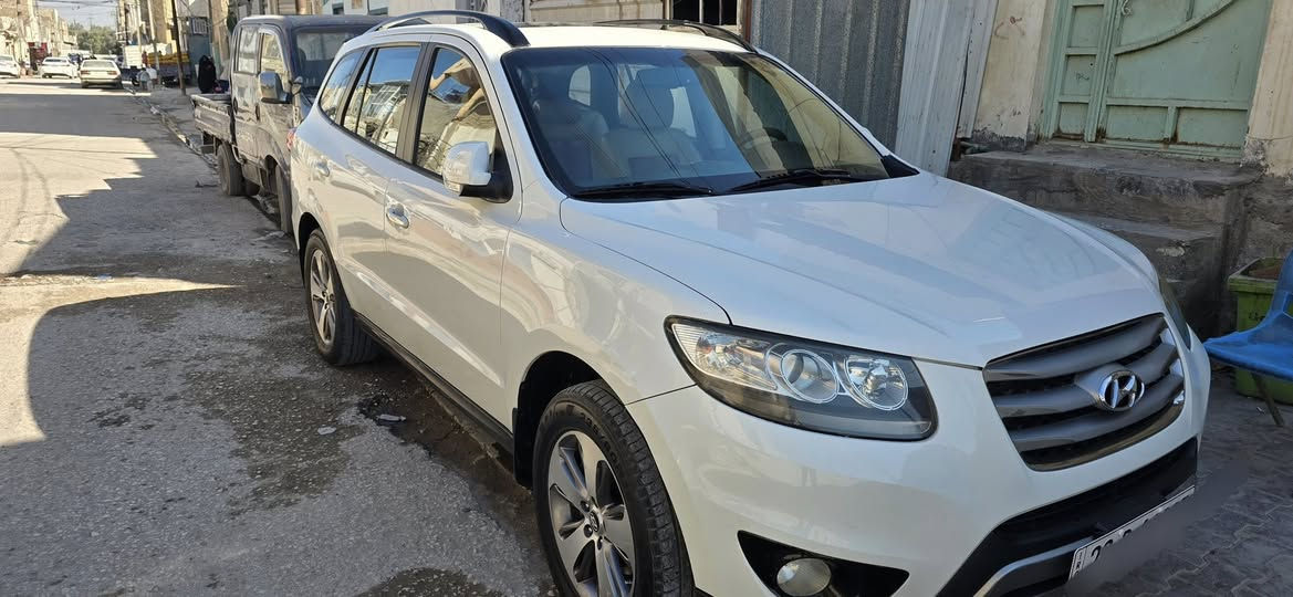 سنتافي ٢٠١٢ محرك ٤ سلندر سياره كفاله عامه من الصبغ رقم أربيل نكليزي فول مواصفات بصمه جلد ٣ قطع تبريد كشن كهرباء السعر ١٤٨ مكاني النجف الأشرف شارع المدينه ***********
