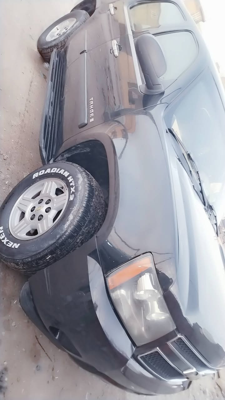 سلام عليكم  تاهو موديل13للبيع مكفوله من الكص ولضربه سياره جديده كير ومحرك وكسن وحداديه وتايارت كله جديد مكاني الناصريه مركز الستفسار ***********   *********** المن السياره ادوات بس
