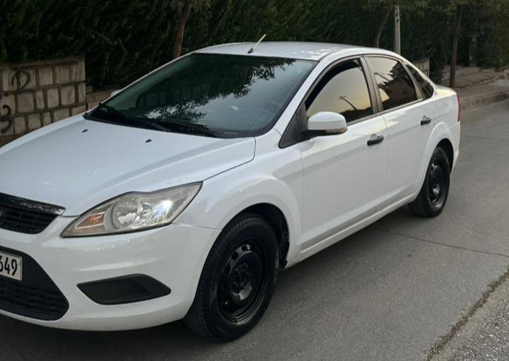 فۆرد فۆکەس 2010 گێڕ ئۆتۆماتیک 
سەنەوی تا ۲٠۲۸ تازەیە
دینار مەسرەفی تێدا نیە 
سەیارەیەکی جوانە و زۆر مەزبوتە 
هەموو گیانی بەشەرت ماڵی دۆستە 
گێڕ و مەکینە بەشەرت 
جام کارەبا سپی بەفری 

نرخ : ژمارەک دابنێ لە کۆمێنت بە تایبەت دێت 🤖 

سەیارەکە زۆر بێ مەسرەفە 
تەقە و رەقەی تێدا نیە 

بۆ پەیوەندی کردن بە خاوەنی 

***********
