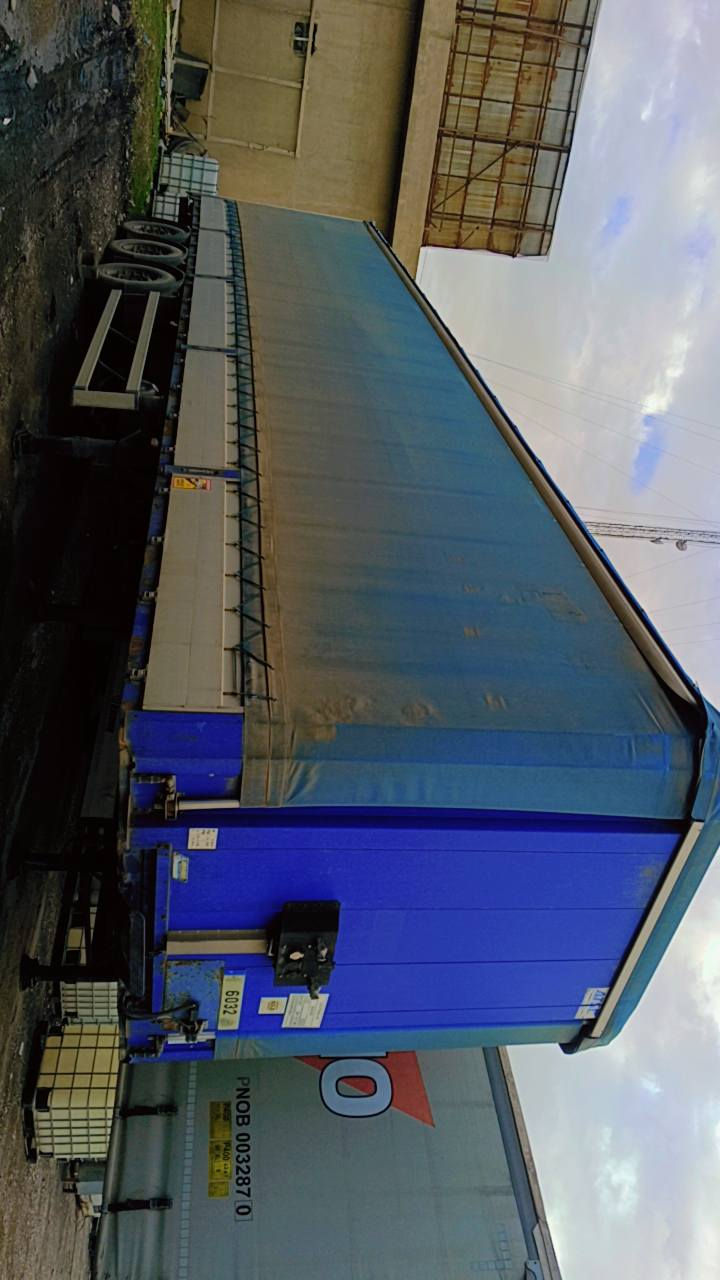 السلام عليكم
عربانه جادر مسرحي منفيس

نص جناب دسك بريك 

دنكير مارسدس 

العنوان كركوك للستفسار 

***********
