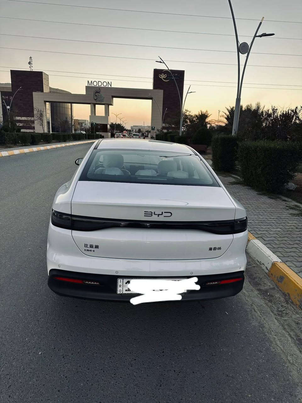 السلام عليكم
بي واي دي  2025 سيلف  فايف  ماشيه الف
 مرقمة كاملا 
للبيع السعر خاص 
ولستفسار هـ ***********
