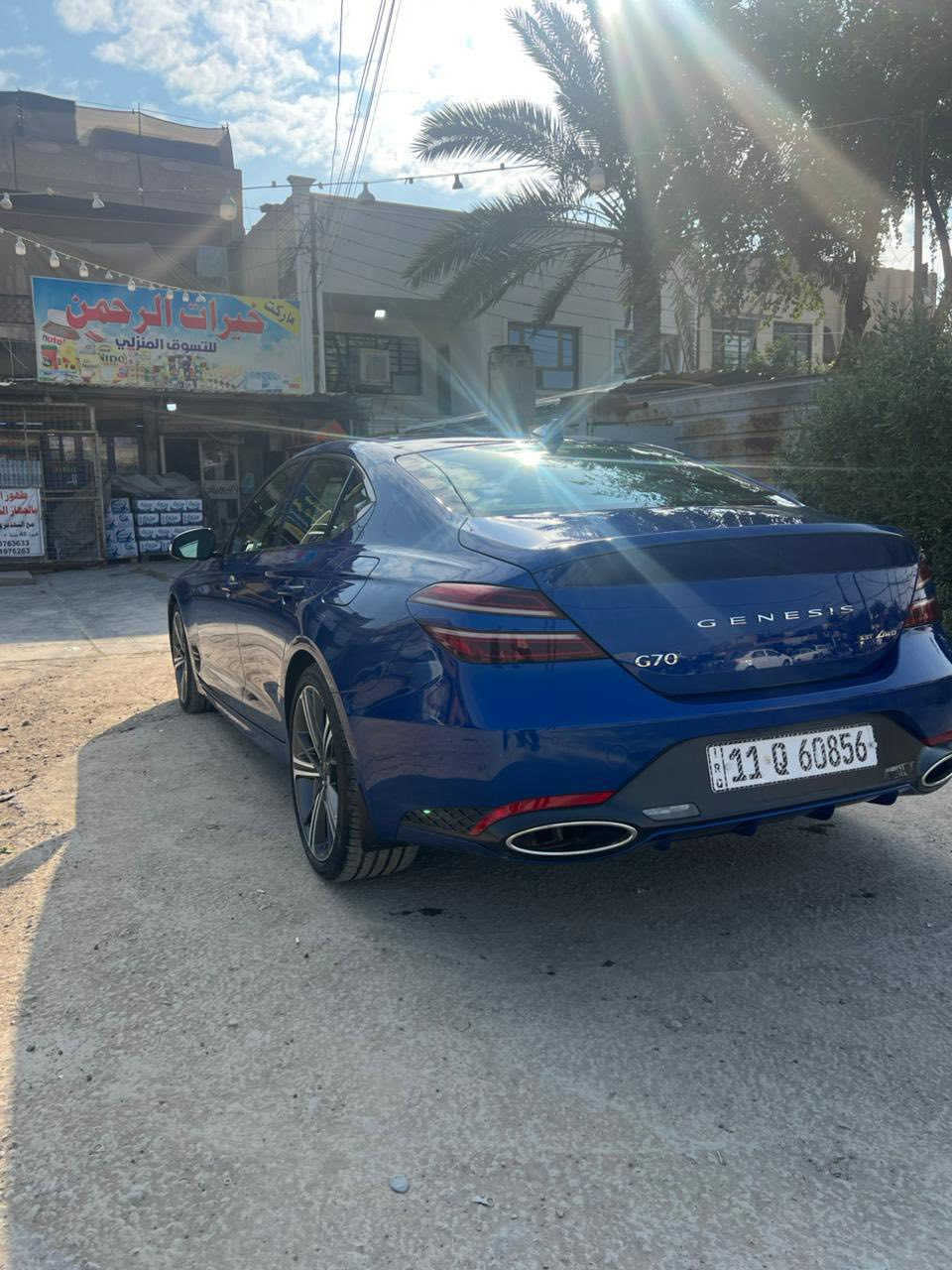 للبيع جينسس G70 sport prestige 
‎💰 السعر: 29,500$

🔹V6 3.3T

‎✔️ مقاعد جلد فاخرة مع تحكم كهربائي
‎✔️ شاشة كبيرة + Apple CarPlay / Android Auto
‎✔️ نظام صوتي فاخر Lexicon
‎✔️ رادار، Blind Spot، Lane Assist
‎✔️ بصمة تشغيل ودخول ذكي
‎✔️ إضاءة LED كاملة
‎✔️ وضعيات قيادة (Sport, sport+ / Comfort)

Driver Assistance: Forward Collision-Avoidance Assist, Blind-Spot View Monitor, Rear Cross-Traffic Collision-Avoidance Assist, Lane Keeping Assist
Convenience: Smart key with push-button start, Surround View Monitor, wireless device charging

‎▪️ السيارة حادث خفيف
‎▪️ جاملغ ايسر مبدل ومصبوغ فقط
‎▪️ الايرباك سليم 100% ✅
‎▪️ ميكانيك و كهرباء كامل على اخر حبة

‎سيارة نظيفة، فخمة، وبالعافية على اللي يشتريها💙

+964 771 121 5897


**إذا كنت صاحب هذا الإعلان وتريد حذفه لأي سبب، رجاءا أرسل رسالة إلى الدعم الفني**