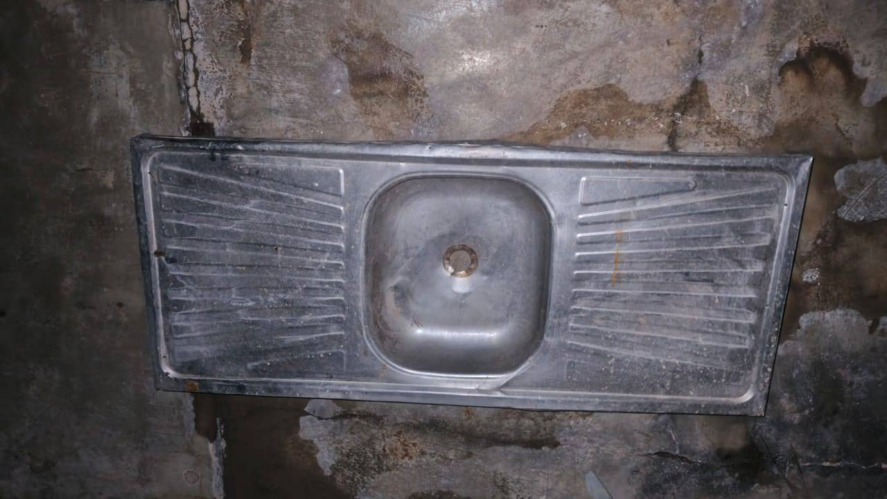 للبيع
***********
