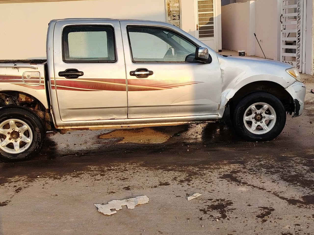 السلام عليكم كنوه 2011 رقم بصره مكان السماوه السعر 25وبيهه مجال ***********
