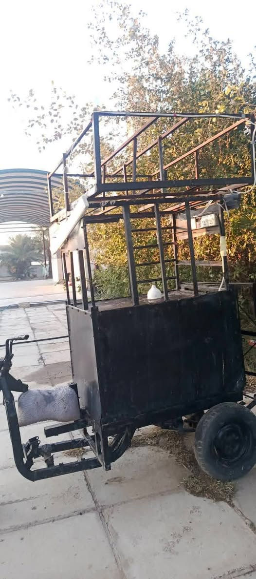 سلام عليكم عربانه للبيع موجودة بابل ناحيته الطليعه الاستفسار اتصل على الرقم***********
