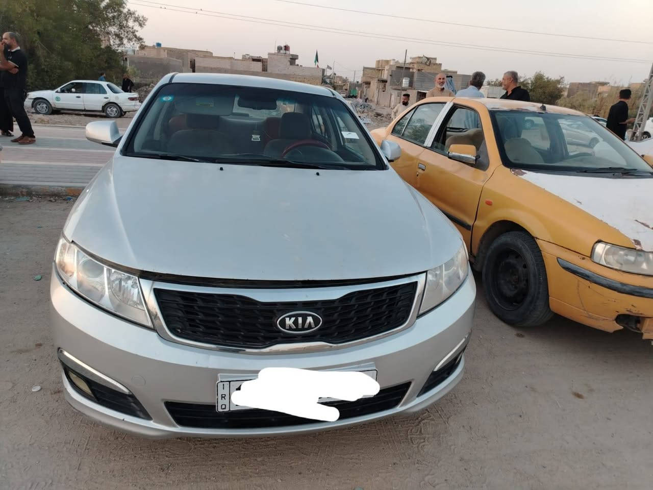 السلام عليكم كيا أوبتما خليجي ٢٠٠٩ السياره جاهزه تبريد تخم تاير حداديه رقم أنكليزي  بابل  السياره بأسمي 
هاتف ***********
