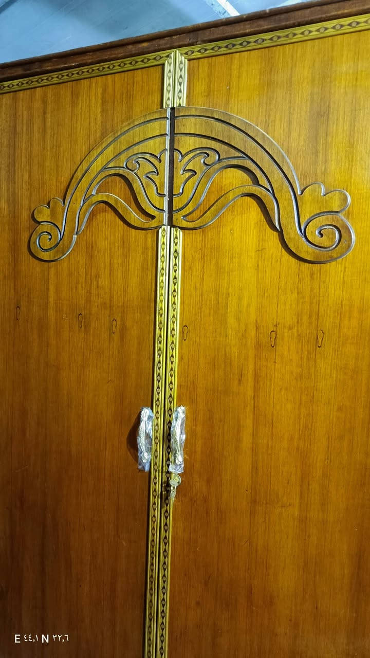 كنتور صاج وجه وقفه جاوي تزكام مثل ما واضح بالصوره السعر 200 وبي مجال العنوان كربلاء شارع سيد اسماعيل الرئيسي قرب السيطره هواتف ***********
***********
