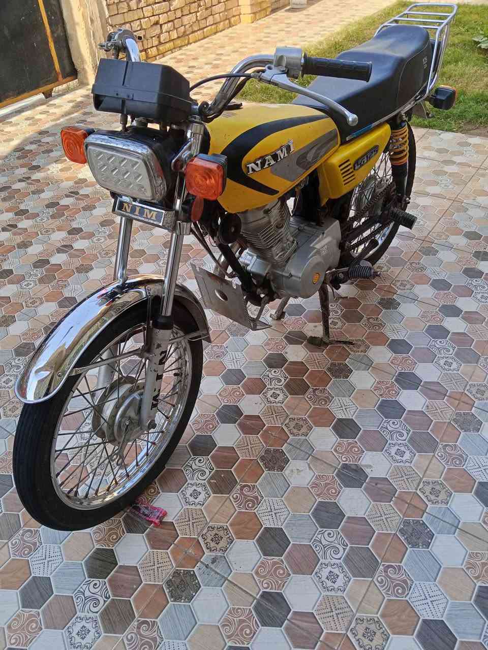 شبه اصلي 21 اوراق اصولي كامله
مبدل بوشه وبتسم 
شطره السعر 650 وبيه مجال لشراي


**إذا كنت صاحب هذا الإعلان وتريد حذفه لأي سبب، رجاءا أرسل رسالة إلى الدعم الفني**
