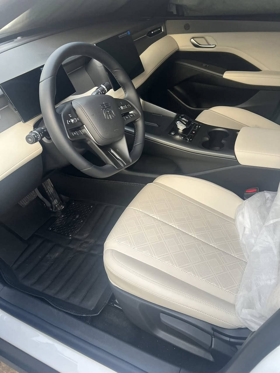 بي وادي جن بلاس مرقم بغداد باسمي موديل 25 زيررررررو  صفر ***********
