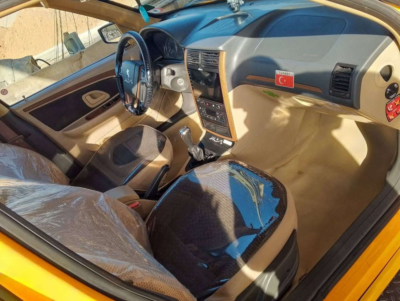 سلام عليكم سياره جديده مديل(2021) بيجو بارص حبايبي ريد مراوس بي بيوايدي خصوصي كون نضيفه موديل من (2016)سياره جاهزه واني خادم هاذه رقمي ***********
