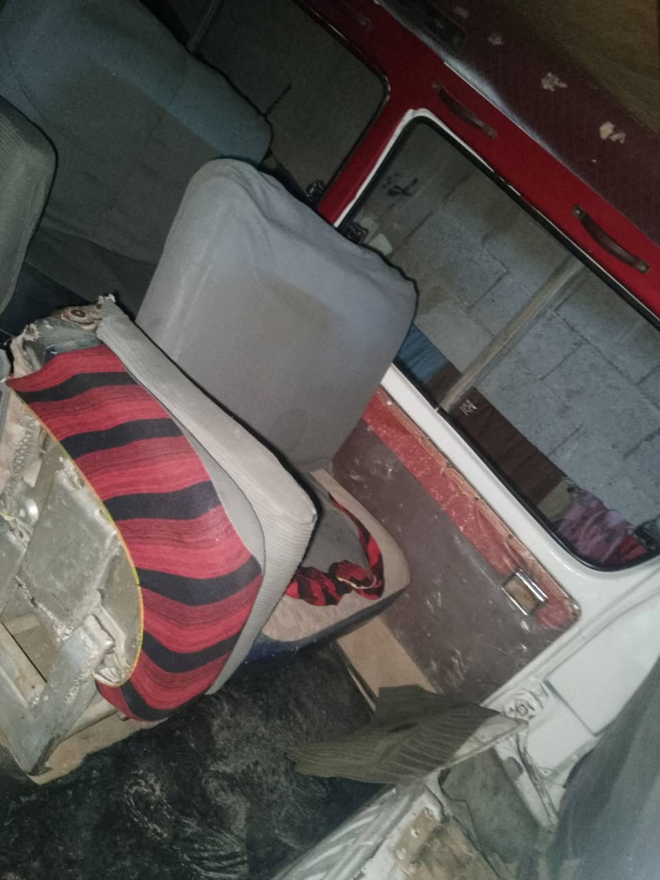 فاتو 2014حره
رقم واسط تحويل كير مكينه اكسن مكفول تايرات 4 جدد لا يوجد غرامات فقط هيئه 350الف السعر 45 ورقه الاتصال ***********
